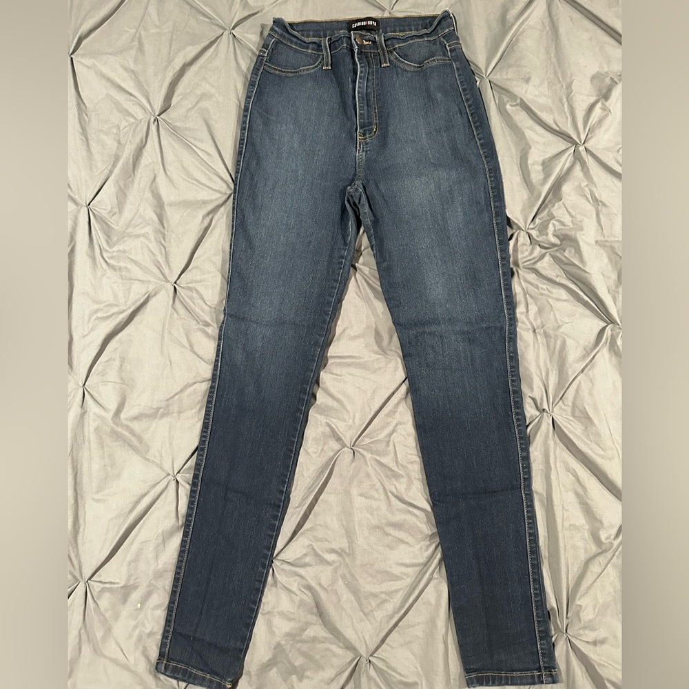 Super high rise Fashion Nova jeans